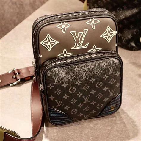 men's louis vuitton sling bags.